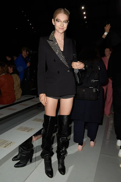 Look 2